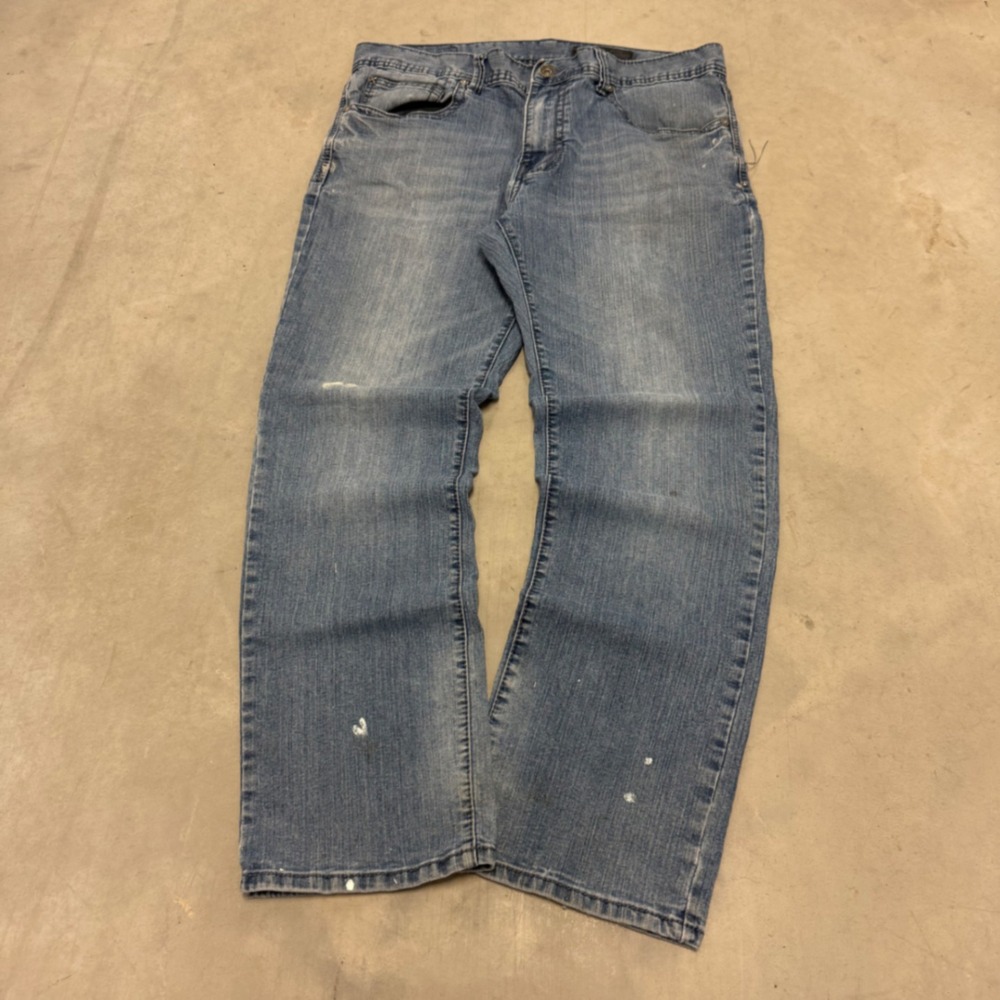 Axel Slim Straight Jeans Mens 36x30 Medium Wash Distressed Paint Splatter Denim